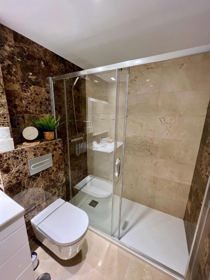 Apartamentos Prestige Suites Malaga III Buitenkant foto